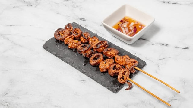 Grilled Isaw (2 Sticks).